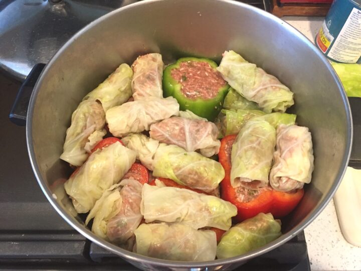 A pot full of cabbage dolma herbs